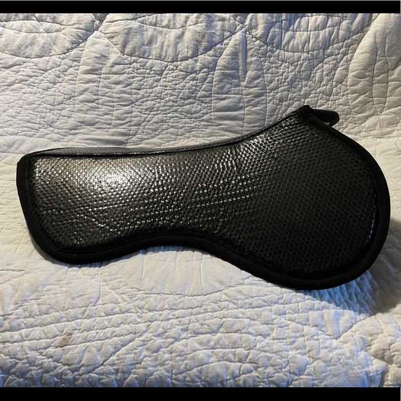 Supracore half pad 19” Hunter/jumper Black cool grip equestrian horse - Picture 2 of 6